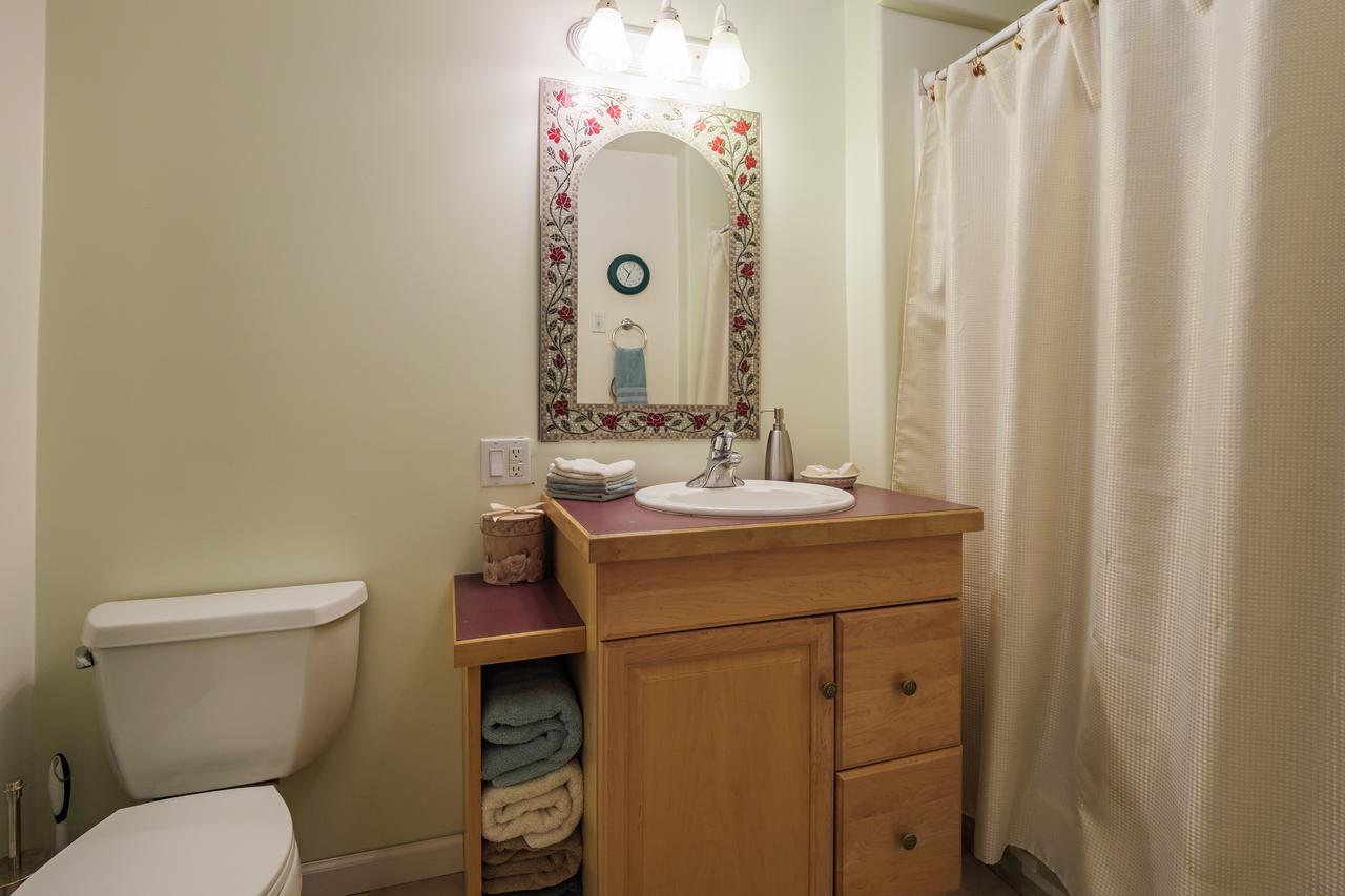 Denali Primrose Bed & Breakfast Хийли Екстериор снимка